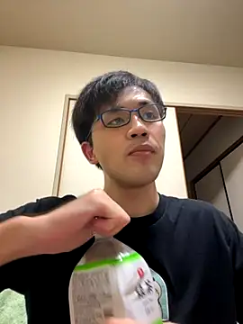 ryusei18570 online show from September 23, 2025, 11:35 am