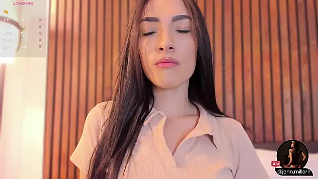 Jennmiiller  online show from March 3, 2025, 11:55 am