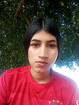 Snapshot of Julix_A chatting on December 15, 2024, 7:31 pm Julix A online show from December 15, 2024, 7:31 pm