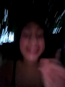 Snapshot of Julix_A chatting on January 12, 2025, 11:04 pm Julix A online show from January 12, 2025, 11:04 pm