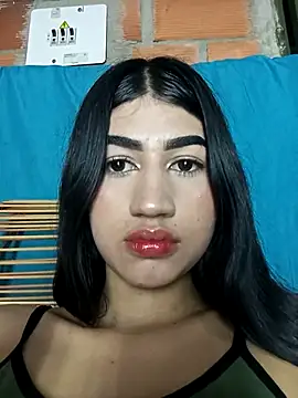 Snapshot of Julix_A chatting on February 20, 2025, 8:17 am Julix A online show from February 20, 2025, 8:17 am