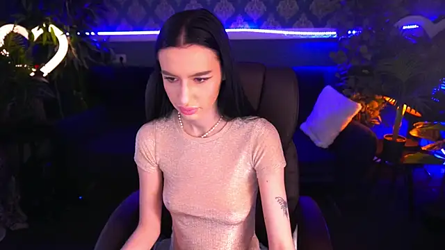 Snow WhiteeeX online show from January 22, 2025, 6:52 am