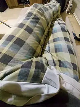 Snapshot of reelciii21 chatting on February 6, 2025, 9:49 pm reelciii21 online show from February 6, 2025, 9:49 pm