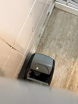 Snapshot of reelciii21 chatting on September 24, 2025, 9:40 pm reelciii21 online show from September 24, 2025, 9:40 pm