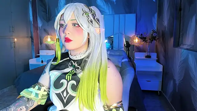 Snapshot of AHRI_LEE chatting on December 10, 2024, 3:20 am AHRI LEE online show from December 10, 2024, 3:20 am