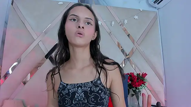 Snapshot of ninaht chatting on November 4, 2025, 8:41 pm ninaht online show from November 4, 2025, 8:41 pm