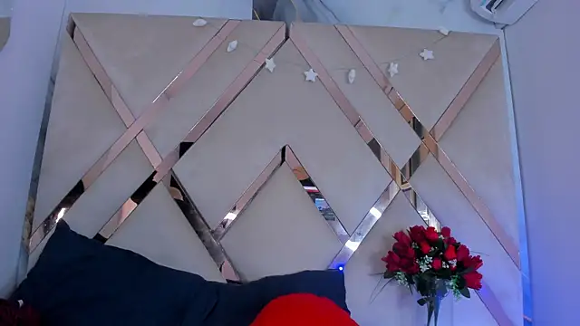 Snapshot of ninaht chatting on November 5, 2025, 9:04 pm ninaht online show from November 5, 2025, 9:04 pm