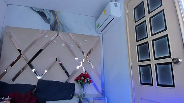 Snapshot of ninaht chatting on November 16, 2025, 8:36 pm ninaht online show from November 16, 2025, 8:36 pm