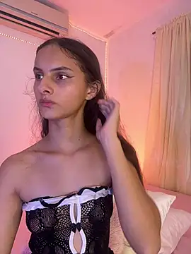 Snapshot of ninaht chatting on February 9, 2026, 8:57 pm ninaht online show from February 9, 2026, 8:57 pm