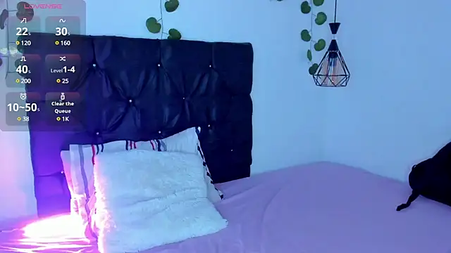 Snapshot of Natasha_by chatting on December 9, 2024, 2:17 pm Natasha by online show from December 9, 2024, 2:17 pm