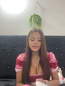 Snapshot of Natasha_by chatting on March 3, 2025, 2:48 pm Natasha by online show from March 3, 2025, 2:48 pm