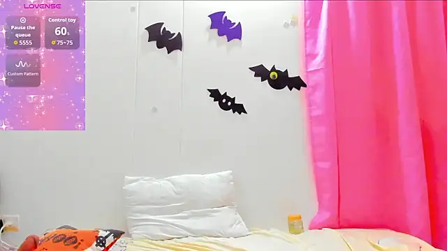 Snapshot of Natasha_by chatting on November 6, 2025, 1:56 pm Natasha by online show from November 6, 2025, 1:56 pm