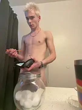 Snapshot of cbuchanan15 chatting on February 26, 2026, 12:42 am cbuchanan15 online show from February 26, 2026, 12:42 am