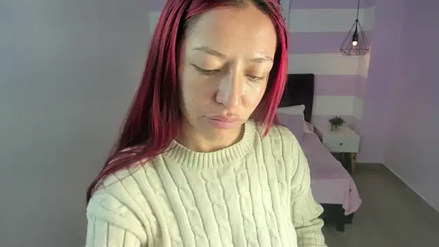 Scarlett  bell online show from February 27, 2026, 11:43 am