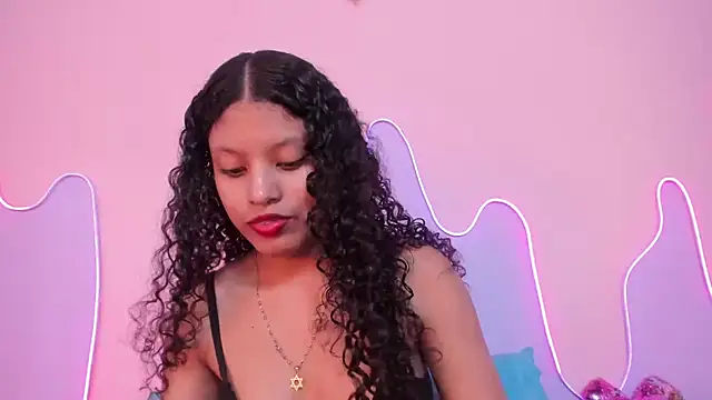 Mingie Rouse online show from April 8, 2026, 3:06 am