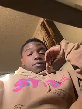 TransboyJay online show from January 8, 2026, 11:07 pm