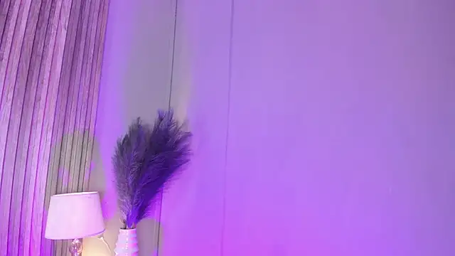 HannaPaola online show from March 9, 2026, 10:36 pm