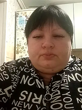 Snapshot of Marina376 chatting on January 19, 2025, 8:51 pm Marina376 online show from January 19, 2025, 8:51 pm