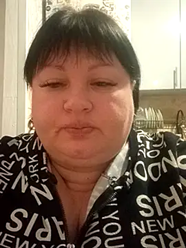 Snapshot of Marina376 chatting on March 4, 2025, 9:22 pm Marina376 online show from March 4, 2025, 9:22 pm