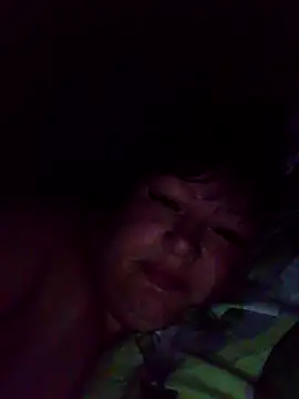 Snapshot of Marina376 chatting on October 7, 2025, 10:40 pm Marina376 online show from October 7, 2025, 10:40 pm