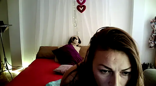 Hanna Charming online show from March 21, 2025, 5:45 pm