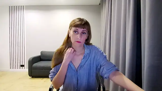 Daniella Lorente online show from January 9, 2025, 4:49 pm