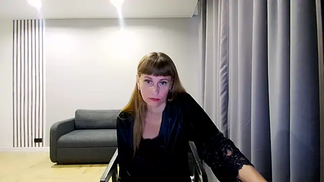 Daniella Lorente online show from March 21, 2025, 3:44 am