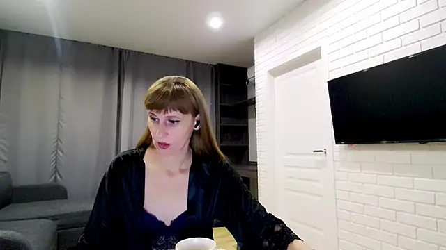 Daniella Lorente online show from September 23, 2025, 9:18 pm