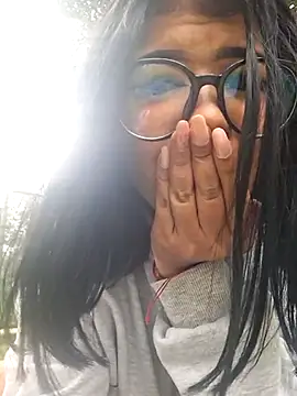 AliceWalker 11 online show from March 7, 2025, 6:54 pm