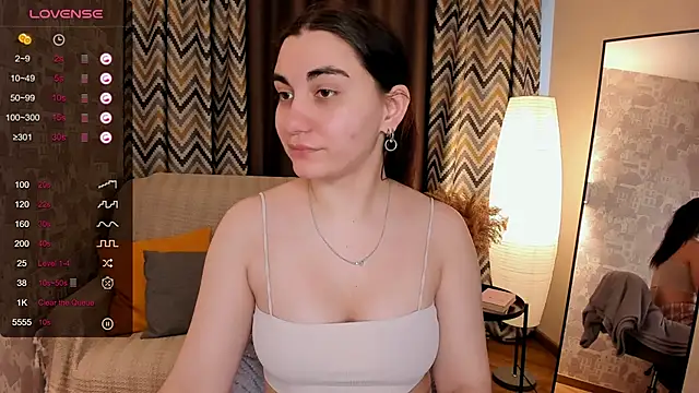 hannacheekss  online show from March 8, 2025, 4:56 am