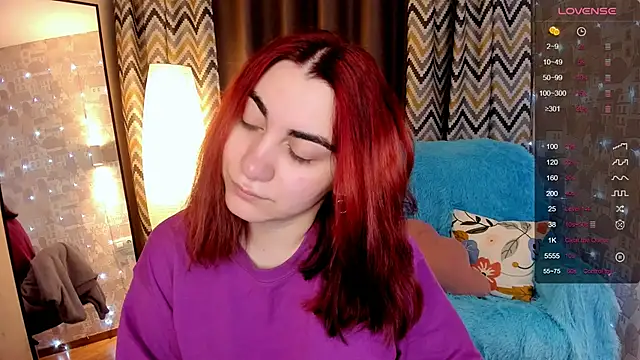 hannacheekss  online show from December 4, 2025, 2:10 am