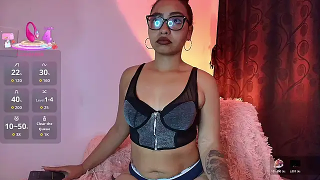 Snapshot of Dailyn_Adams chatting on March 2, 2026, 7:09 am Dailyn Adams online show from March 2, 2026, 7:09 am