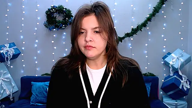 Snapshot of showmeparadise chatting on December 11, 2024, 6:04 am showmeparadise online show from December 11, 2024, 6:04 am