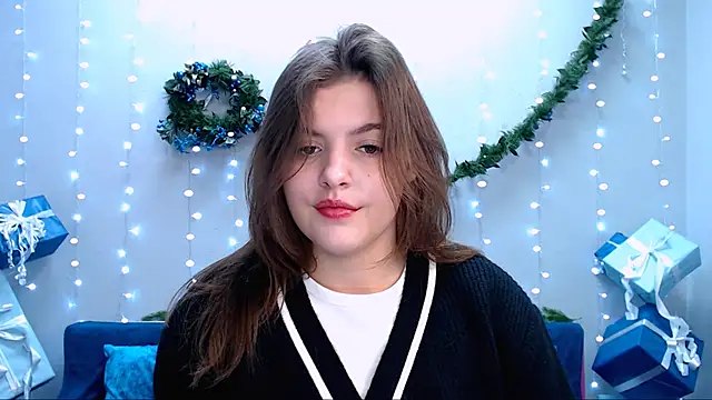 Snapshot of showmeparadise chatting on December 11, 2024, 9:09 am showmeparadise online show from December 11, 2024, 9:09 am