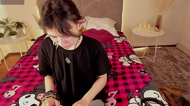 Emily Strikeee online show from March 25, 2026, 1:44 am