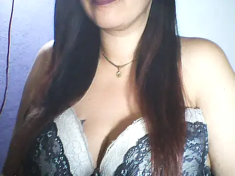 Snapshot of layanah12 chatting on May 12, 2026, 6:27 pm layanah12 online show from May 12, 2026, 6:27 pm