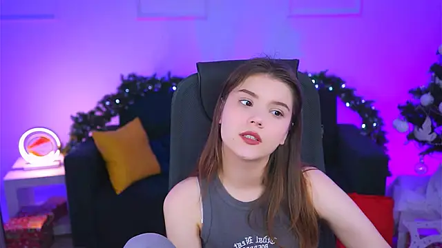 EvaThopson online show from January 29, 2025, 6:07 pm