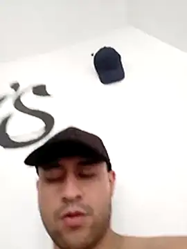 Hxnsovrgon online show from January 6, 2026, 6:22 pm