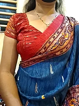 Lilly-queen online show from November 10, 2025, 7:13 pm