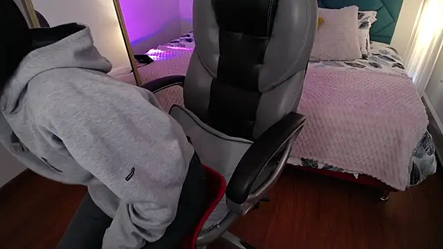 Escarlett Wii online show from January 30, 2025, 12:48 pm