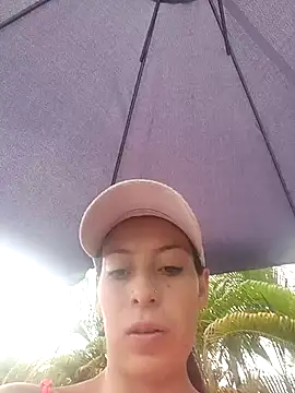 Snapshot of Tefannyy_ chatting on March 8, 2025, 2:40 pm Tefannyy online show from March 8, 2025, 2:40 pm