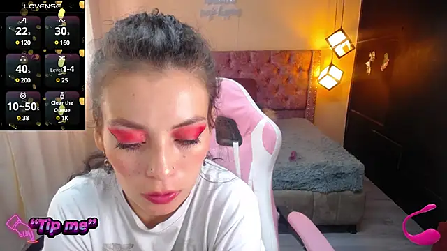 Snapshot of Tefannyy_ chatting on March 14, 2025, 6:50 pm Tefannyy online show from March 14, 2025, 6:50 pm