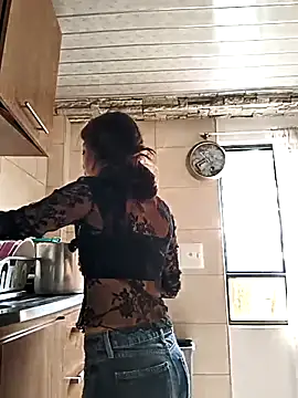 Snapshot of Tefannyy_ chatting on September 17, 2025, 3:46 pm Tefannyy online show from September 17, 2025, 3:46 pm