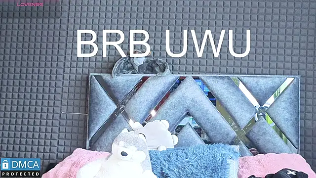 SolBeaumont1 online show from November 13, 2025, 7:02 pm