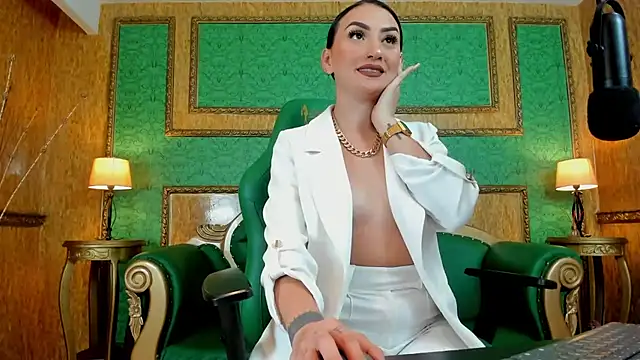 ArkaBella online show from February 12, 2025, 7:24 pm