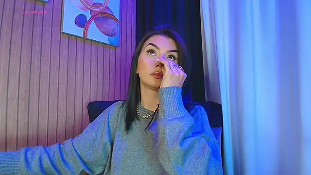 ArkaBella online show from October 27, 2025, 9:19 pm