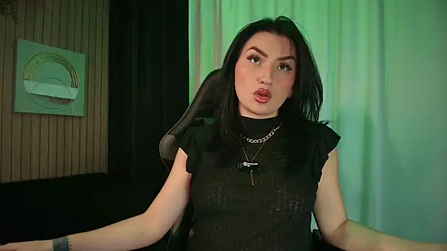 ArkaBella online show from December 20, 2025, 7:10 pm