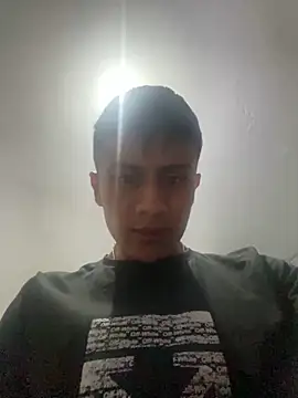 Snapshot of The__Rodriguez chatting on December 29, 2024, 2:49 am The Rodriguez online show from December 29, 2024, 2:49 am