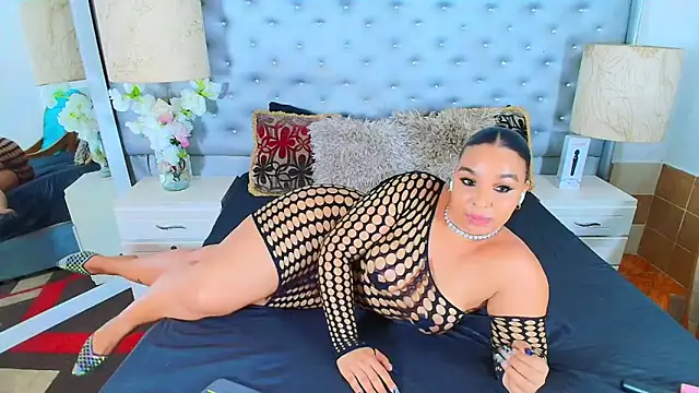 EileenBenzon online show from March 21, 2026, 3:22 am