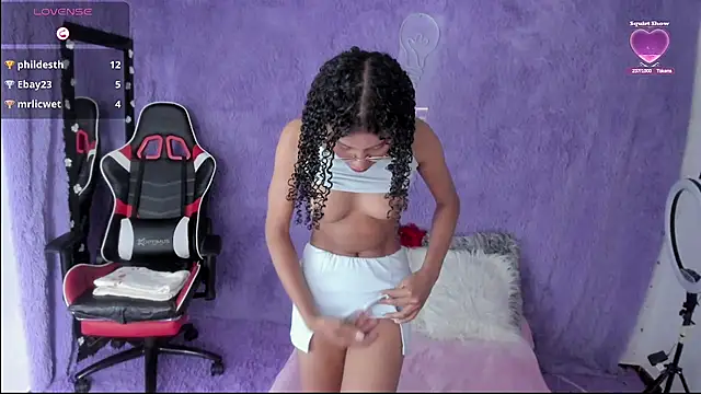 allis0n ik online show from February 4, 2025, 5:21 am